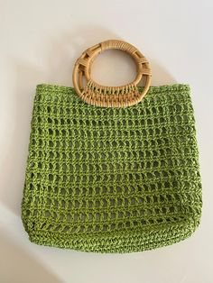 When we think of woven bags, we might picture the sea, sand, and sun, but they are a versatile accessory that can be styled in every season.The bag measures 11.8 inches in width and 10.6 inches in height. Woven Bags, Sea Sand, Top Handle Bags, Christmas Deals, Woven Bag, Purses And Handbags, Top Handle, 6 Inches, The Sea