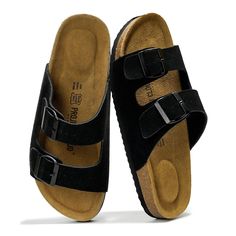 PRICES MAY VARY. 𝟭𝟬𝟬% 𝗚𝗲𝗻𝘂𝗶𝗻𝗲 𝗟𝗲𝗮𝘁𝗵𝗲𝗿 𝗮𝗻𝗱 𝗦𝗶𝘇𝗶𝗻𝗴: The Project Cloud Arizona Men's Sandals are crafted in whole sizes, for half sizes, we recommend going up a half size for a perfect fit. These sandals are designed with 100% genuine leather upper, lining and insole, providing superior comfort and durability. Perfect for men who value quality and comfort in their footwear. 𝗡𝗮𝘁𝘂𝗿𝗮𝗹 𝗖𝗼𝗿𝗸 𝗙𝗼𝗼𝘁𝗯𝗲𝗱: This mens slippers features a 100% natural cork footbed, off Slides For Men, Flip Flops For Men, Plastic Sandals, Men Footwear, Men Slippers, Slippers For Men, Men Slides, Sandals For Men, Men Sandals