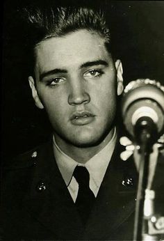 Elvis Presley /Army/Pressconference Elvis Army, A Man, Black And White, White, Black