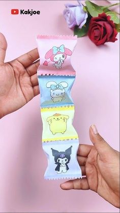 Cute Kawaii Craft Ideas, Cute Simple Paper Crafts, Cute Easy Paper Crafts Ideas, Kawaii Gifts Diy, Paper Gift For Best Friend, Diy Sanrio Gifts, Cute Craft With Paper, Handmade Gifts Best Friend, Hello Kitty Crafts For Kids