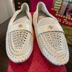 Tory Burch Woven Ballet Loafer In Purity /Silver , Bnib,Msrp$378 Includes Dustbag Smoke Free Home Elegant White Loafers With Textured Sole, White Slip-on Loafers With Perforated Toe Box, Luxury White Formal Flats, White Formal Flats With Removable Insole, Formal White Flats With Removable Insole, White Luxury Flat Loafers, White Slip-on Flats For Formal Occasions, Luxury White Flat Loafers, Elegant White Low-top Loafers