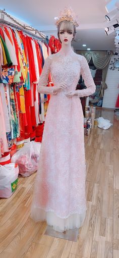 Beautiful traditional Vietnamese Ao Dai made to fit your measurements! - Choose between 2 styles - Blush pink color with with beaded lace patterns on the bodice - Optional head piece at extra cost: please message us with a style you want - Price include pants for the lady's Ao dai The dress will need 2-3 weeks to be made. Please send us your body measurements (see last image) after payment. For peace of mind, photos of your dress before shipment can also be sent. Faster shipping available as an Pink Lace Bridesmaid Wedding Dress, Fitted Pink Lace Wedding Dress, Pink Elegant Wedding Dress For Ceremony, Elegant Pink Wedding Dress For Ceremony, Pink Lace Wedding Dress With Lace Bodice, Pink Wedding Dress With Lace Bodice, Fitted Pink Lace For Wedding, Lace Ao Dai, Traditional Vietnamese Wedding