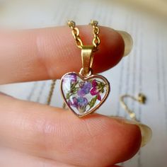 Small Heart Necklace Gold Lilac Necklace Women Pressed Flower - Etsy Lilac Necklace, 18th Birthday Gifts For Girls, Small Heart Necklace, Coquette Jewelry, Victorian Style Jewelry, Cottagecore Jewelry, Heart Necklace Gold, 40th Birthday Gifts For Women, Terrarium Necklace