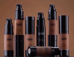 Black Owned Makeup Brands, Black Makeup Artist, Woman Makeup, Makeup Companies, Foundation Shade, Support Black Business, Black Makeup, Foundation Shades, Future Trends