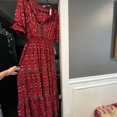 Brand New Never Wore It, Originally Tag Still Attached. Purchased When I Was Pregnant And Never Had The Chance To Wear It , Size Large . Modest Church Outfits, Max Studio Dress, Red Floral Dress, I Feel Pretty, Church Outfits, Feel Pretty, Max Studio, Modest Dresses, Red Floral