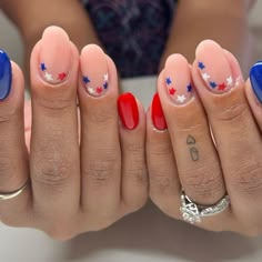 Patriotic Nails, Usa Nails, Fourth Of July Nails, Sally Hansen Nails, 4th Of July Nails, Summery Nails, Striped Nails, July Nails, Rose Nails