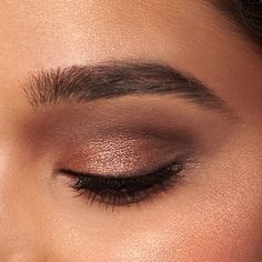 Born This Way The Natural Nudes Eye Shadow Palette | TooFaced Bridesmaid Beach Makeup, Brown Eyeshadow For Blue Eyes, Simple Makeup Looks For Brown Eyes, Glam Soft Makeup, Eye Shadow Brown Eyes, Katya Makeup, Natural Eye Makeup For Brown Eyes, Winged Eye Shadow, Natural Prom Makeup For Brown Eyes