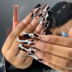 Long Neutral Nails, Boyfriend Name Nails, Dope Nails Square, Dramatic Nails Acrylic, Acrylic Nails For Baddies, Lipstick Shaped Nails, Virgo Nails Acrylic, Cute Freestyle Nails, Exotic Nails Acrylic