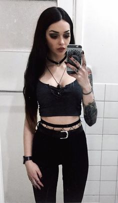 Choker with lace-up crop top, fishnet leggings & black pants by _emilylaura - #grunge #alternative #fashion Grunge Looks, Fishnet Leggings, Look Grunge, Goth Outfit, Grunge Look, Neue Outfits, Metal Girl