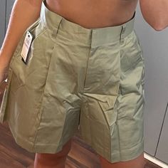 96% Cotton 4% Spandex Fitted Green Bermuda Shorts For Spring, Green Short Bottoms For Work, Stretch Bermuda Shorts For Summer Workwear, Fitted Green Shorts, Fitted Green Knee-length Shorts, Weworewhat Danielle Bernstein, Black Boyfriend, Danielle Bernstein, Tweed Shorts