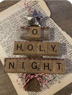 Jenga Nativity Ornament, Christmas Craft With Scrabble Letters, Halloween Scrabble Tile Crafts, Christmas Crafts With Scrabble Tiles, Christmas Scrabble Tile Crafts, Scrabble Christmas Decorations, Jenga Crafts