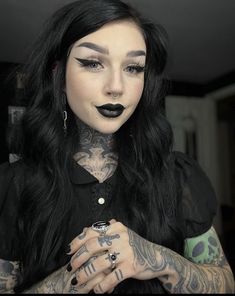 Black Lipstick Outfit, Black Lipstick Makeup, Moon Cosmetics, Black Moon Cosmetics, Goth Glam, Retro Makeup, Black Lipstick, Goth Beauty, Edgy Makeup