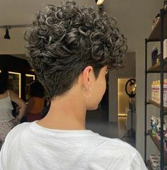 Best Short Hairstyles, Hairstyles And Haircuts, Haircuts For Curly Hair, Permed Hairstyles