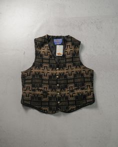 Vintage 00s Pendleton Vest, Womens Brown Vest, Sleeveless, Pre-owned Fleece Vest - Women's Large Size On Label: 2XL  Recommended Size: Women's Large  Measurements: Pit-to-Pit: 20" Length: 21" Brown Vest Women, Retro V-neck Winter Vest, Retro Brown Cotton Vest, Brown Tailored Vintage Vest, Fleece Vest Women, Brown Vest, Fleece Vest, Vest Outfits, Womens Vest