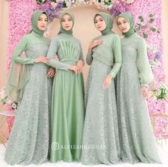 Spil Produk Bisa klik Link Di BIO ya ka #hijabinspiration #gamismurah #jilbab #modelhijab #photogram #hijabfashion #hijabootd #hijabers #Fashion #hijabvideo Kebaya Brokat Modern, Muslim Women Clothing, Tiara, Tile, Dresses With Sleeves