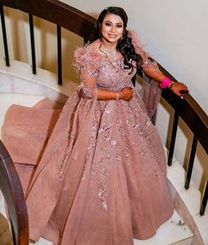 Best Wedding Gowns, Engagement Dress For Bride, Women Gown, Reception Gowns, Indian Wedding Gowns, Indian Wedding Video, Lehenga Designs Simple, Engagement Dress, Engagement Ideas