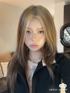 Ashy Honey Brown Hair, Filipino Dyed Hair, Chest Claims For Dr, Asian Light Brown Hair, Asian Ginger Hair, Blonde Asian Hair, Icon Pfp Aesthetic, Color Hairstyles