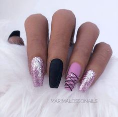 Fall Nails Shellac, Nails Shellac, Nails With Glitter, Creative Person, Pretty Nail Art Designs, Sparkle Nails, Instagram Nails, Short Acrylic Nails Designs, Nail Designs Glitter