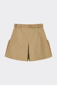 The ILSE are A-line shorts with a front inverted pleat detail. They have a multi-stitched belt in self-fabric with D-rings, as well as multi-stitched pocket openings and side seams. The shorts are cut in a classic beige cotton twill fabric. A Line Shorts, Bag Icon, D Rings, Twill Fabric, Shirt Skirt, Cotton Twill Fabric, Bold Colors, Cotton Twill, Wardrobe Essentials