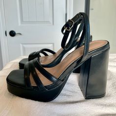 New. Never Worn Only Tried On. Women’s Size 5 1/2. Black, Strappy, Vegan, Faux Leather, Platform Heels. Y2k. Heel Measures Approximately 4 1/4 Inches. Front Platform Measures Approximately 1 Inch. There Are 2 Minor Flaws On Right Shoe. Please See Pictures. Platform Synthetic Heels For Date Night, Synthetic Platform Heels For Date Night, Platform Heels For Date Night, Faux Leather Heels With Stacked Heel For Night Out, Grey Sandals, Top Moda, Black Platform Heels, Platform Sandals Heels, Black Platform