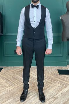 Low U-shape, square bottom Custom Suits Men, Mens Black Vest, Made To Measure Suits, Suits Wedding, Tuxedo Wedding