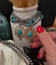 Today's vibe brought to you by all the fresh accessories 💃🏻✨ tap to shop now #handmade #accessorieslover #FreshVibesOnly #westernstyle