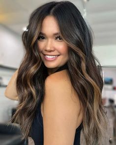 Dark To Brown Balayage, Dark Hair With Brown Money Piece, Carmel Money Pieces On Dark Brown Hair, Dark Brown Hair Money Piece, Brown Money Piece Hair, Black Money Piece Hair, Money Piece On Brown Hair, Light Brown Money Piece On Dark Hair, Soft Money Piece Hair