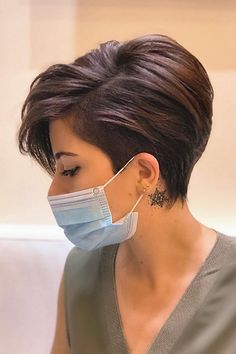 Pixie Haircut For Thick Hair, Blonde Pixie Haircut, Penteado Cabelo Curto, Short Pixie Haircuts, Haircut For Thick Hair, 2024 Trends, Short Hair Haircuts, Short Hair With Layers, Short Hair Styles Pixie