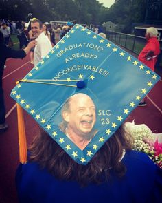 Funny Grad Cap Ideas, Funny Graduation Caps, Creative Graduation Caps, Grad Hat