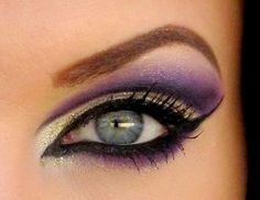 mardi gras eye Gold Smokey Eye, Smoky Eyes, Purple Eyes, Blue Eye, Evil Queen, Halloween Make, Costume Makeup