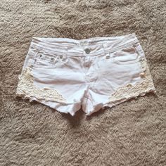 New Without Tags Almost Famous Shorts From Charlotte Russe Size 7 White With Cream Type Lace Almost Famous, Cream White, Charlotte Russe, White Shorts, Size 7, Womens Shorts, Cream, Tags, Lace