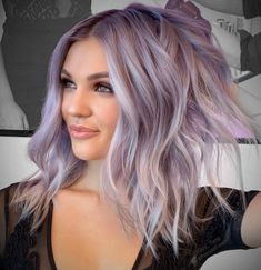 Pastel Purple And Blonde Hair, Silver Hair With Purple Highlights, Smokey Lavender Hair, Lavender Balayage, Purple Hair Highlights, Hairstyle Examples, Color Balayage, Shaggy Hair, Lilac Hair