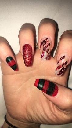 Halloween ready! Nightmare on Elm Street bc a Nightmare Before Christmas gets played out 🙄💚❤️🖤🔥🔥🔥 #freddykrueger #freddy #halloweennailart #halloweennails #nailart #nailartdesigns #horrorart #nailinspiration #nightmareonelmstreet #foil #rednails #holidaynails #naildesigns #nailsofinstagram Halloween Horror Nail Designs, Freddy Nails Halloween, Halloween Nails Freddy And Jason