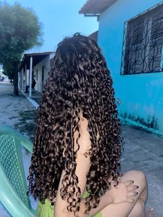 Long Natural Curly Hair, Curly Hair Style, Curly Hair Care Routine, Curly Hair Photos, Hairstyles For Layered Hair, Beautiful Curly Hair, Hairdos For Curly Hair, Healthy Hair Tips, Curly Hair Inspiration