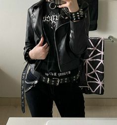 Dark Outfits, Rock Punk, Estilo Punk, Looks Black, Punk Outfits, Alt Fashion, Punk Style