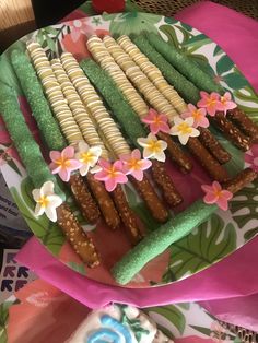 there are many different types of food on the plate, including corn and other things