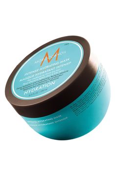 Moroccanoil Intense Hydrating Mask is a high-performance, rich and creamy deep conditioner formulated for medium to thick, dry hair. Infused with antioxidant-rich argan oil and nourishing ingredients, it hydrates and conditions while dramatically improving hair's texture, elasticity, shine and manageability. Hair type: Coarse/Thick Hair, Dry Hair How to use: Apply a generous amount of Moroccanoil® Intense Hydrating Mask 250 ml to towel-dried hair and comb through. Leave on for 5–7 minutes and ri Moroccan Oil Hair, Hydrating Hair Mask, Brown Spots On Face, Hair Shine, Hydrating Mask, Deep Conditioner, Manicure Y Pedicure, Moroccan Oil, Argan Oil