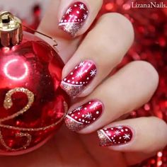 23+ Gorgeous Christmas Nails For Short Nails Bridesmaids Nails, Metallic Nail Art, Elegant Manicure, Retro Nails, Nagellack Trends, Christmas Manicure