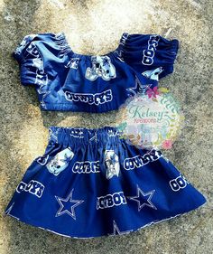 Check out this item in my Etsy shop https://www.etsy.com/listing/450474680/dallas-cowboys-outfit-skirt-crop-top Cowboys Game Outfit, Game Outfit Ideas, Dallas Cowboys Outfits, Dallas Cowboys Game, Skirt Crop Top, Game Outfit, Skirt Crop, Signature Ideas, Crop Top Skirt