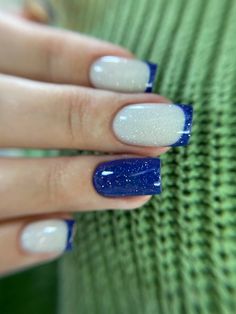 Nail Place, Elegant Nail Art, French Manicure Nails, Blue Acrylic Nails, Long Square Acrylic Nails, Sparkle Nails, Sparkly Nails, Square Acrylic Nails, Xmas Nails