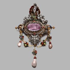 Lot - FRANÇOIS-DESIRE FROMENT-MEURICE ANNEE 1855 EXCEPTIONNELLE GRANDE BROCHE PENDANT NEO-RENAISSANCE "LA TOILETTE DE VEN... Vintage Gold Necklace, Rose D, Figural Jewelry, Dream Tattoos, Elegant Jewelry, Vintage Gold