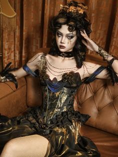 Gothic Ball Gown, Black And Gold Skirt, Steampunk Corset Dress, Style Corset, Velvet Necklace, Corset Skirt, Steampunk Corset, Gold Skirt, Boned Corsets