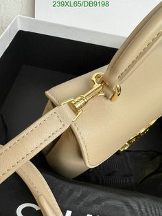 Size: 20.5cm*13cm*8cm It comes with Dust box, Care manual, Tag, and Paper bag. High-end Beige Box Bag With Gold-tone Hardware, High-end Handheld Beige Shoulder Bag, High-end Rectangular Satchel With Gold-tone Hardware, High-end Beige Handheld Box Bag, High-end Beige Handheld Shoulder Bag, High-end Baguette Bag With Gold-tone Hardware For Daily Use, High-end Clutch Flap Bag With Top Carry Handle, High-end Handheld Box Bag For Everyday, High-end Top Handle Clutch For Daily Use