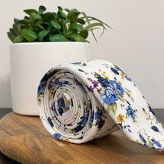 Beautiful floral necktie for any formal occasion Adjustable Standard Tie For Semi-formal Occasions, Spring Business Adjustable Tie, Summer Business Suit And Tie Accessories, Adjustable, Adjustable Ties For Business In Spring, Floral Ties, Floral Necktie, Wedding Tie, Tie Men's, Wedding Ties