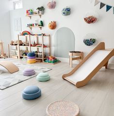 West Elm Kids (@westelmkids) • Instagram photos and videos Woodland Playroom, Bright Playroom, Stylish Playroom, Blue Playroom, Modern Playroom, Colorful Playroom, West Elm Kids, Colorful Storage