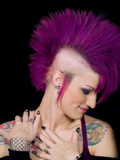 We found this photo and the hair looks like Manic Panic Fuschia Shock! Good color for a mohawk, if you ask us. :) Manic Panic Fuschia Shock, Crazy Hair Colors, Extreme Haircut, Female Mohawk, Punk Baby, Mohawk Styles, Punk Girls, Funky Hair, Short Scene Hair