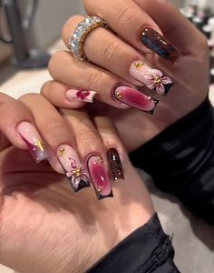 Y2k Christmas Nails, Nails Streetwear, Eid Nails, Asian Nails, Drip Nails, Colored Acrylic Nails, Glow Nails