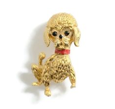 Gold Tone Poodle Brooch Pin, With Red Enamel Collar, And Black Bead Eyes Poodle Jewelry, Whimsical Jewelry, Dog Brooch, Dog Jewelry, Cat Charm, Dog Pin, Vintage Dog