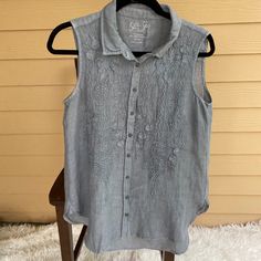 Beautiful Gray Linen Top, With Embroideries. New Without Tag. Embroidered Sleeveless Vest For Spring, Sleeveless Embroidered Vest For Spring, Sleeveless Embroidered Vest For Summer, Casual Embroidered Sleeveless Vest, Gray Embroidered Cotton Top, Sleeveless Embroidered Spring Vest, Spring Embroidered Sleeveless Vest, Spring Sleeveless Embroidered Vest, Summer Sleeveless Embroidered Vest