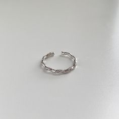 Dainty Sterling Silver Wave Fidget Ring | Minimalist Adjustable 925 Sterling Silver Midi Ring | Silver Engagement Ring | Gift For Her Delicate sterling silver ring/midi ring, dainty, and lightweight ring with a sparkly, reflective finish. This ring can be easily sized. It can be used as a Midi ring or a band ring. A gorgeous ring that is so simple and yet will be stunning on your finger! Perfect for gift! It looks gorgeous on its own, but you can also stack it with other interesting rings for an Interesting Rings, Midi Rings Silver, Silver Engagement Ring, Fidget Rings, Midi Ring, Midi Rings, Ring Minimalist, Silver Engagement Rings, Rings Cool